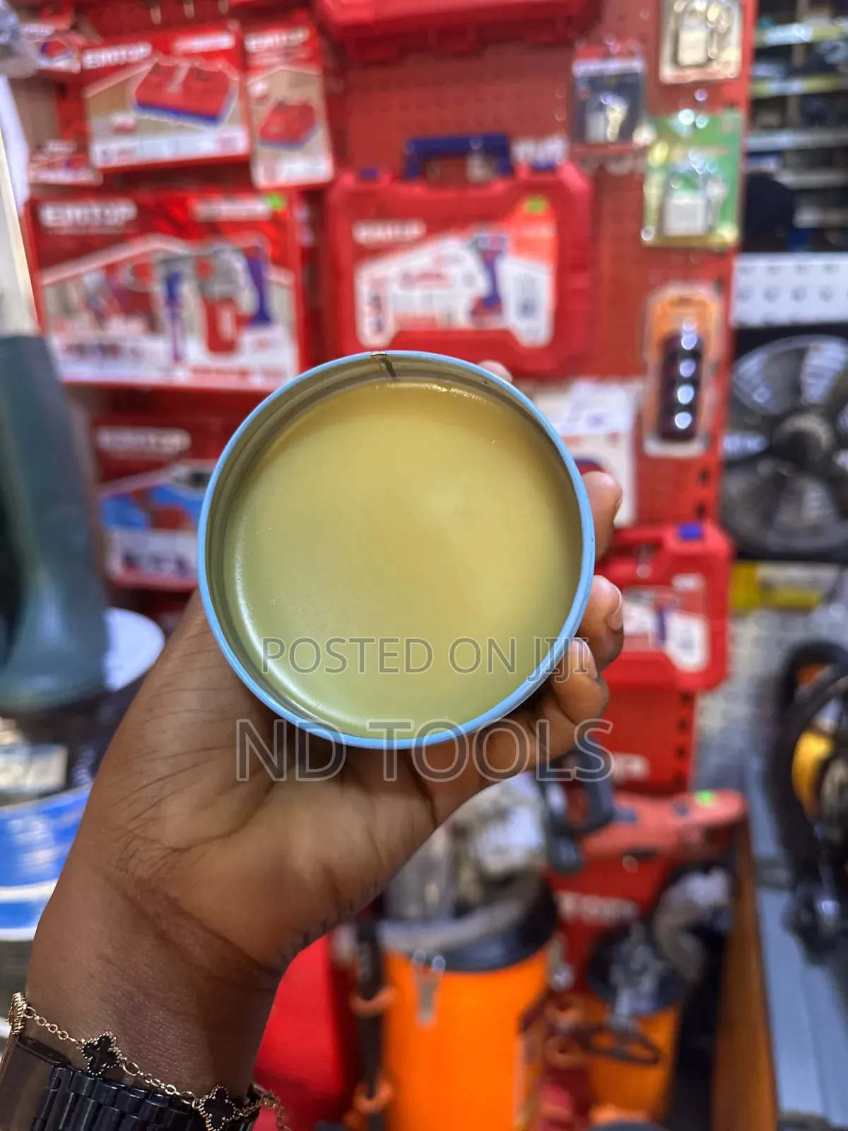 Anti-Clogging Paste