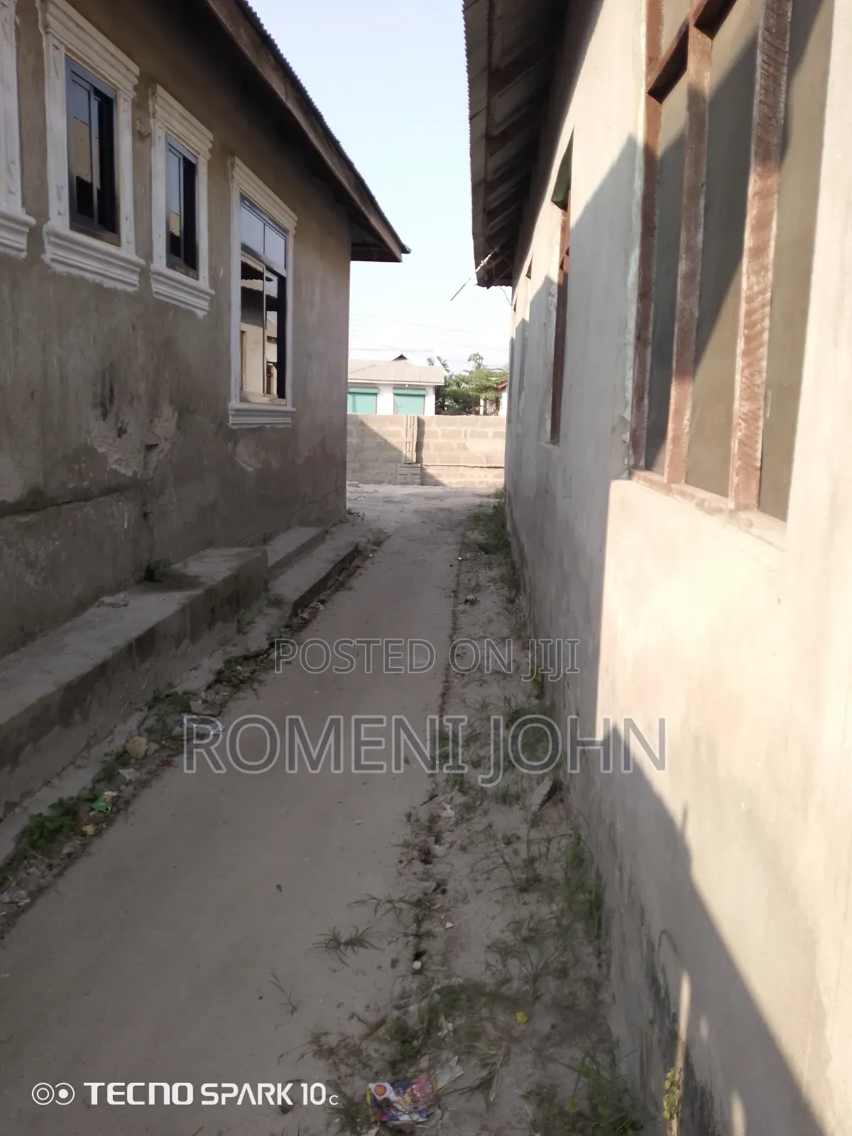 10bdrm Apartment in Tanzania Daresalaam., Ilala for sale