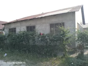 5bdrm House in Tanzania Daresalaam., Ilala for sale