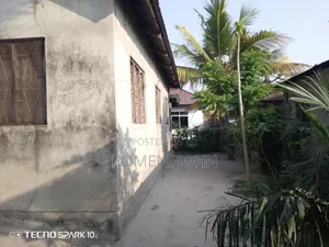 5bdrm House in Tanzania Daresalaam., Ilala for sale