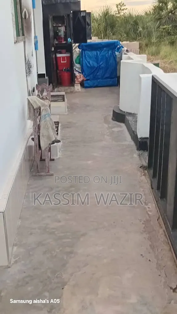 Furnished 2bdrm House in Vianzi for sale