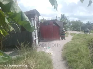 Eneo La Kibiashara Sqmita 900 Linauzwa Ukonga Mazizini.