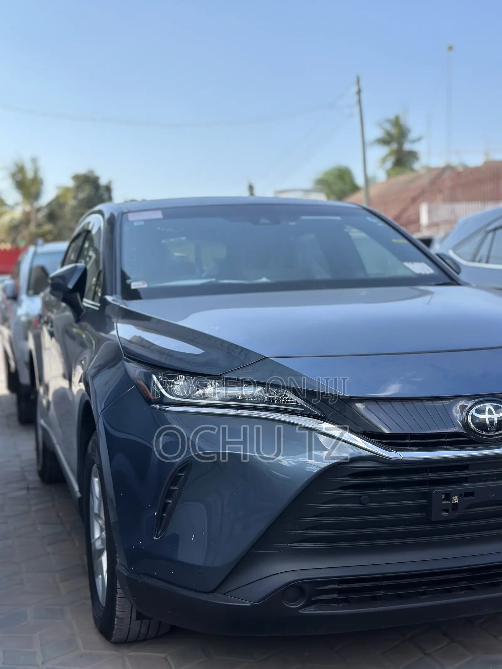 Toyota Harrier 2.0 2020