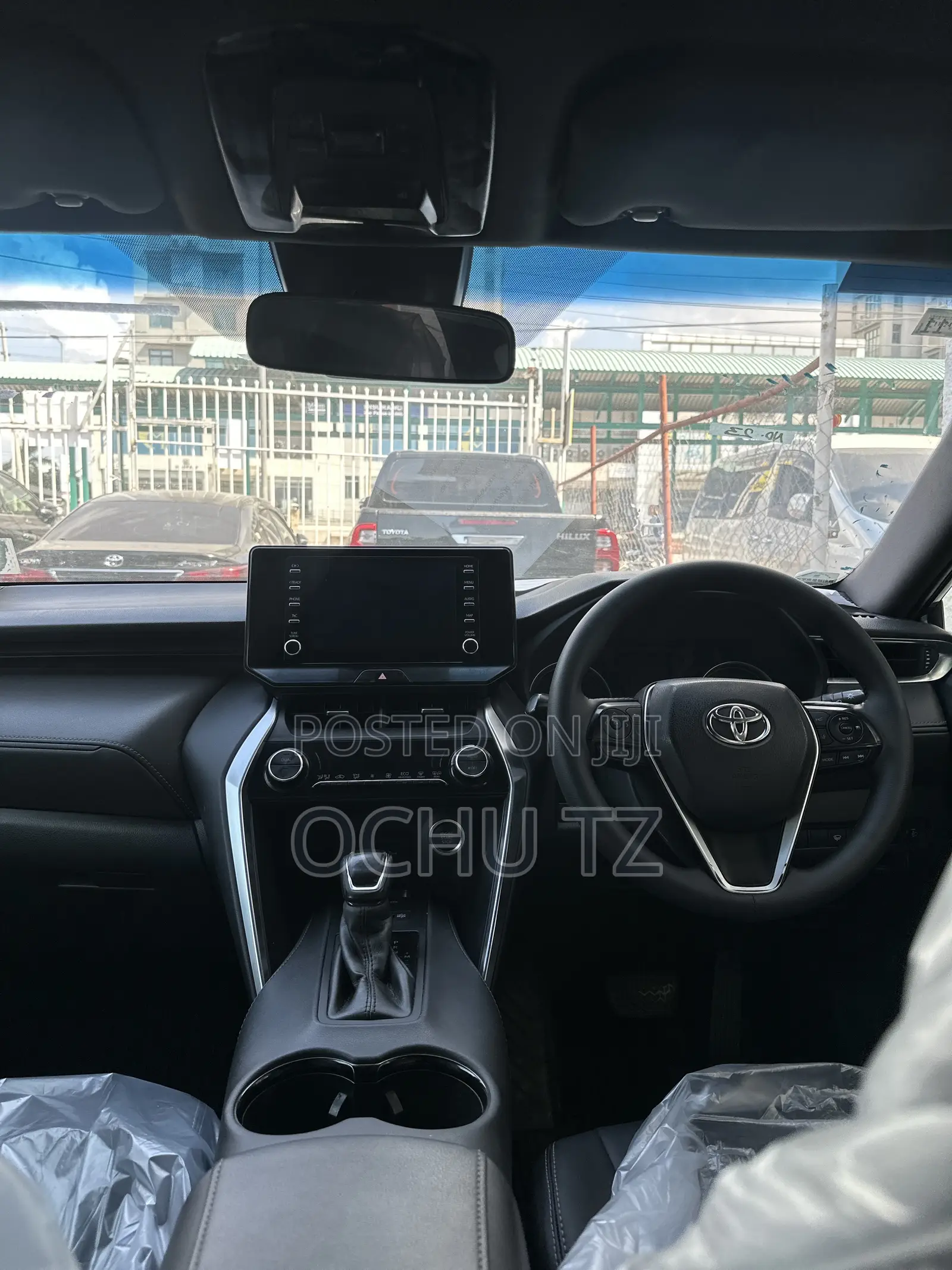 Toyota Harrier 2.0 2020