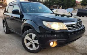 Subaru Forester 2010 Black