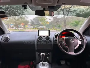 Nissan Dualis 2010 Silver