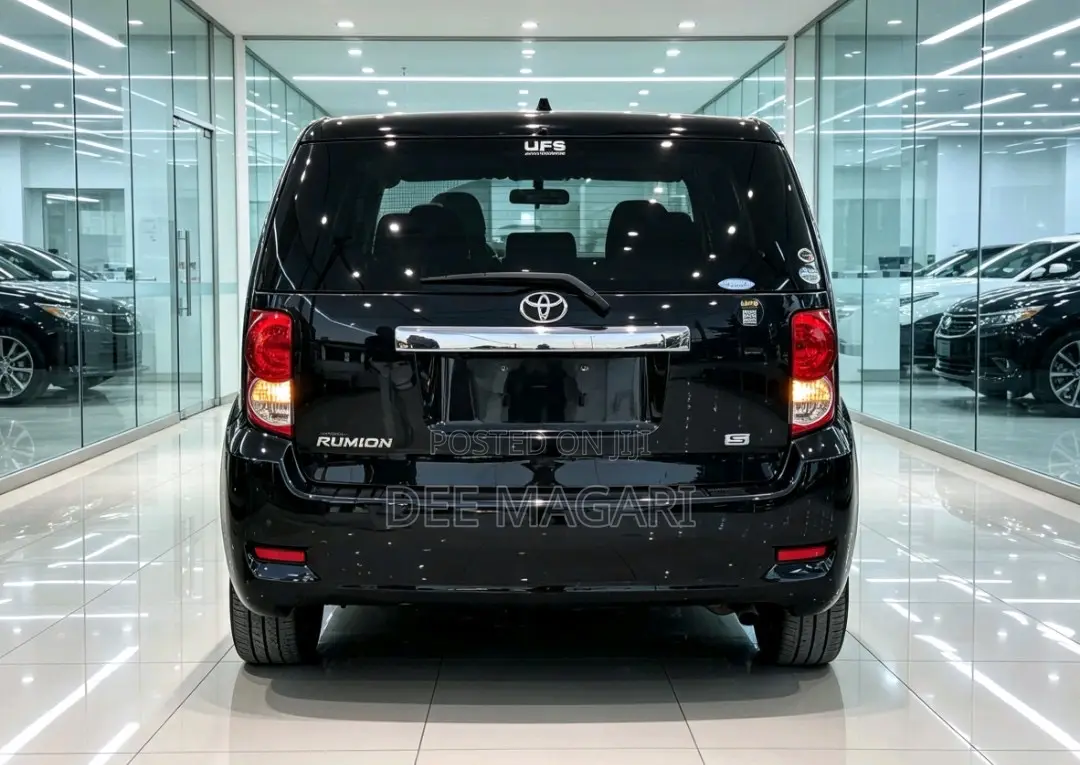Toyota Corolla Rumion 2009 Black