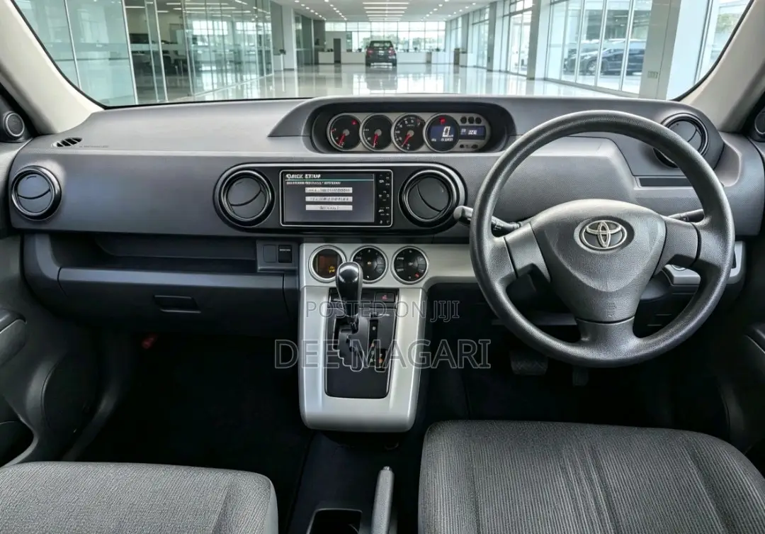 Toyota Corolla Rumion 2009 Black