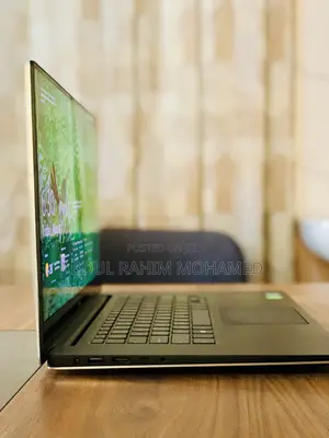 Laptop Dell Precision 5510 16GB Intel Core i7 SSD 512GB