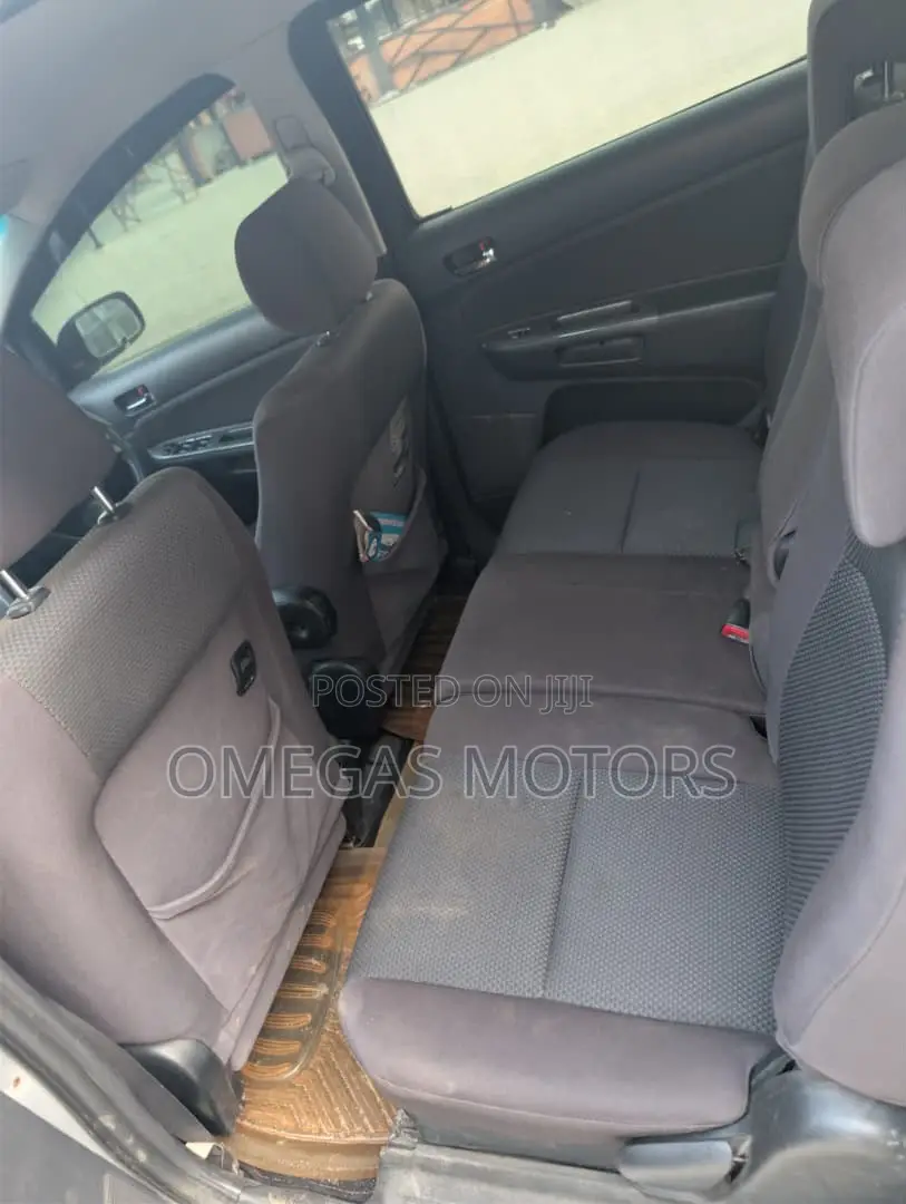 Toyota Wish 2004 White