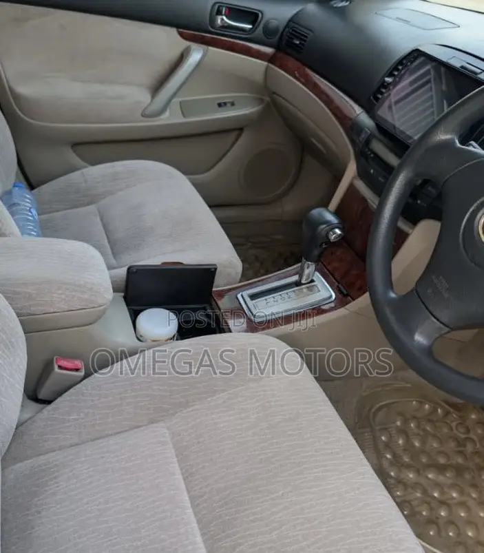 Toyota Premio 1.5 FWD 2004 Silver