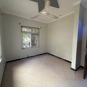 3bdrm House in Kahwa Real Estate, Kinondoni for rent