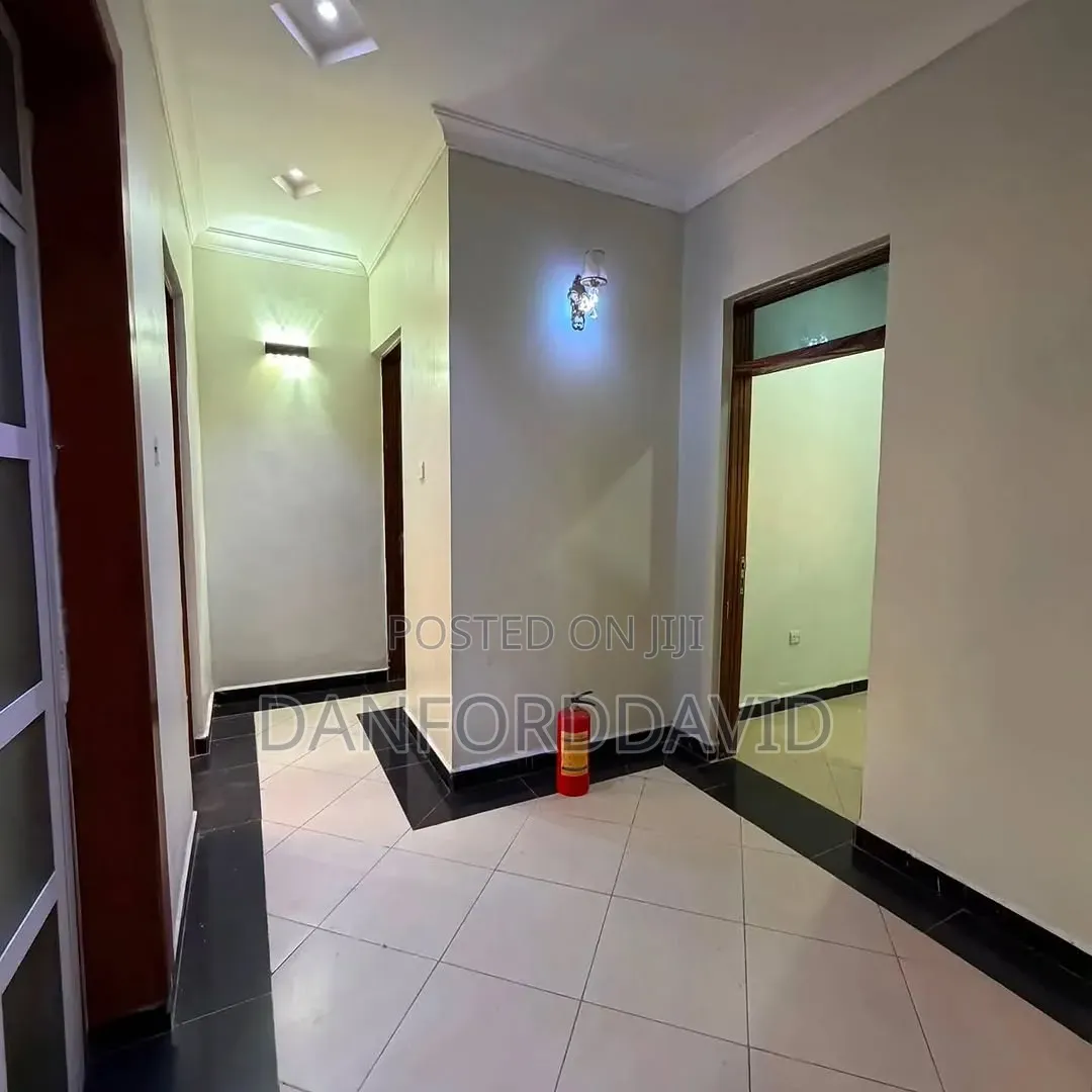 3bdrm House in Kahwa Real Estate, Kinondoni for rent
