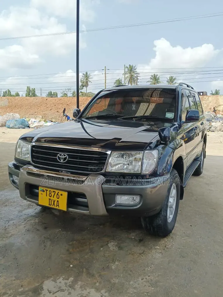 Toyota Land Cruiser 2000 Blue