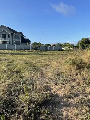 Prime Plot for Sale Kigamboni