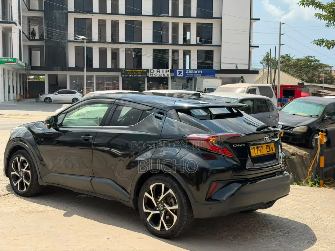 Toyota C-HR 2017 Black