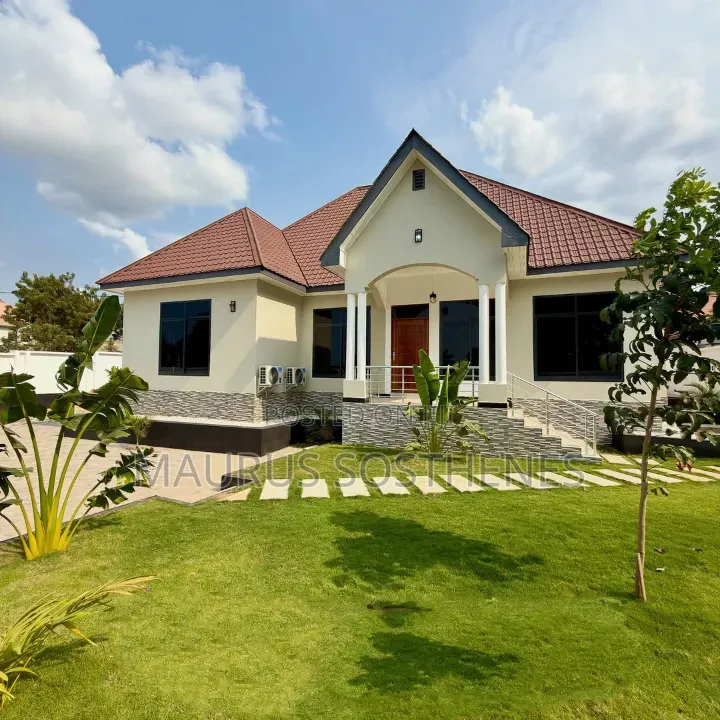 4bdrm House in Goba Centre for sale