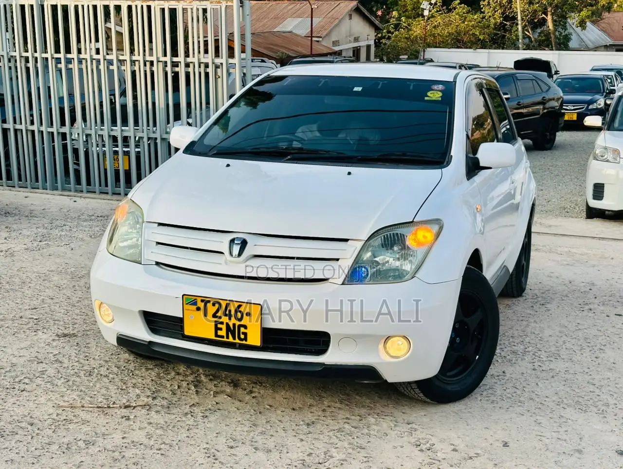 Toyota IST 2004 White