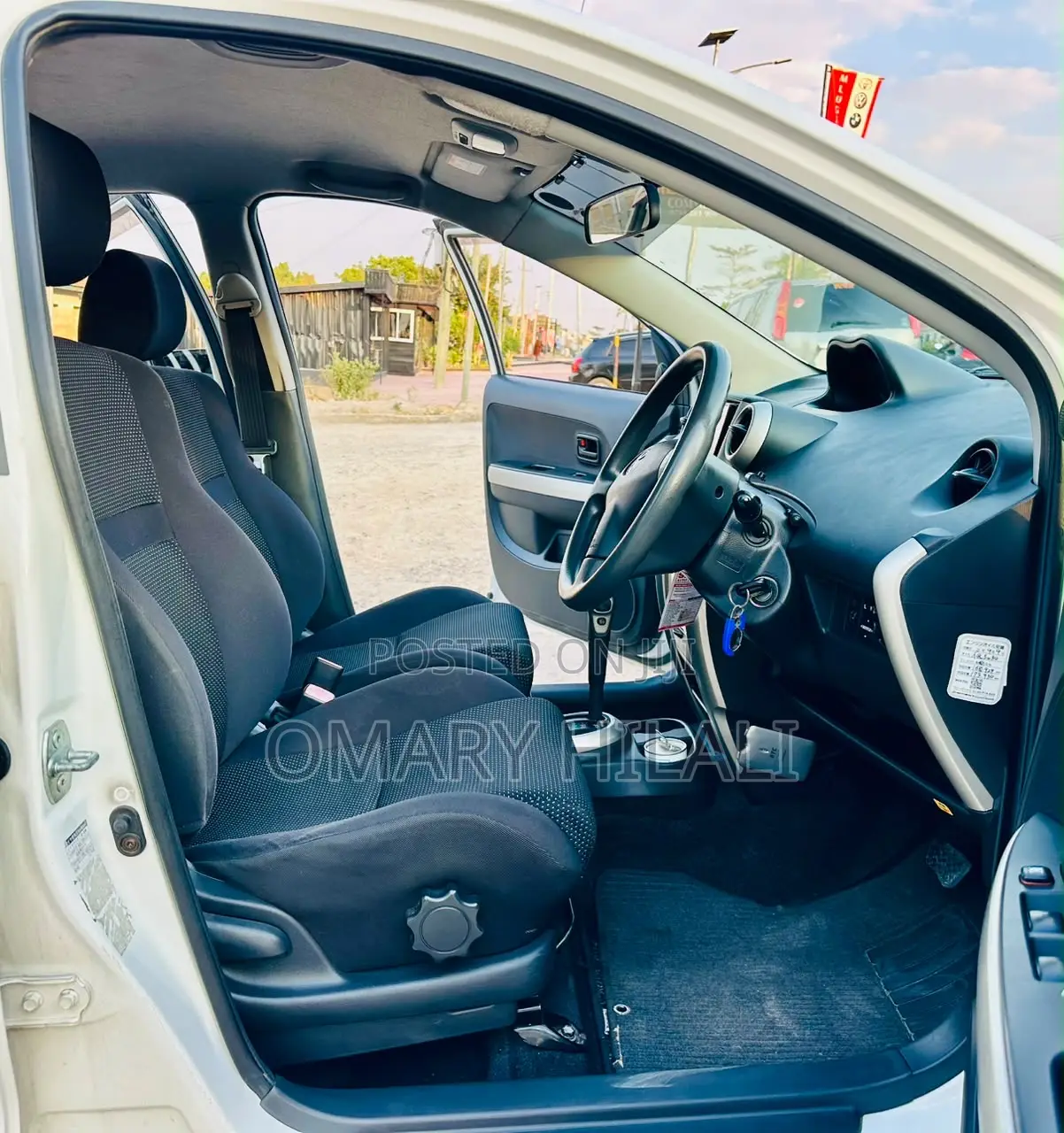 Toyota IST 2004 White