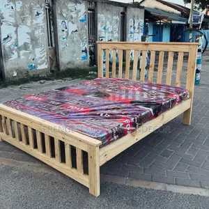 Classic Designed Wooden Bed