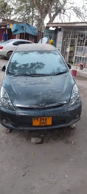 Toyota Wish 2013 Gray