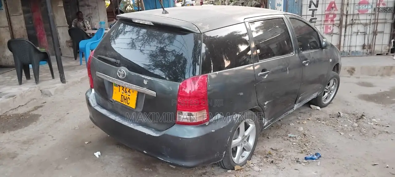 Toyota Wish 2013 Gray