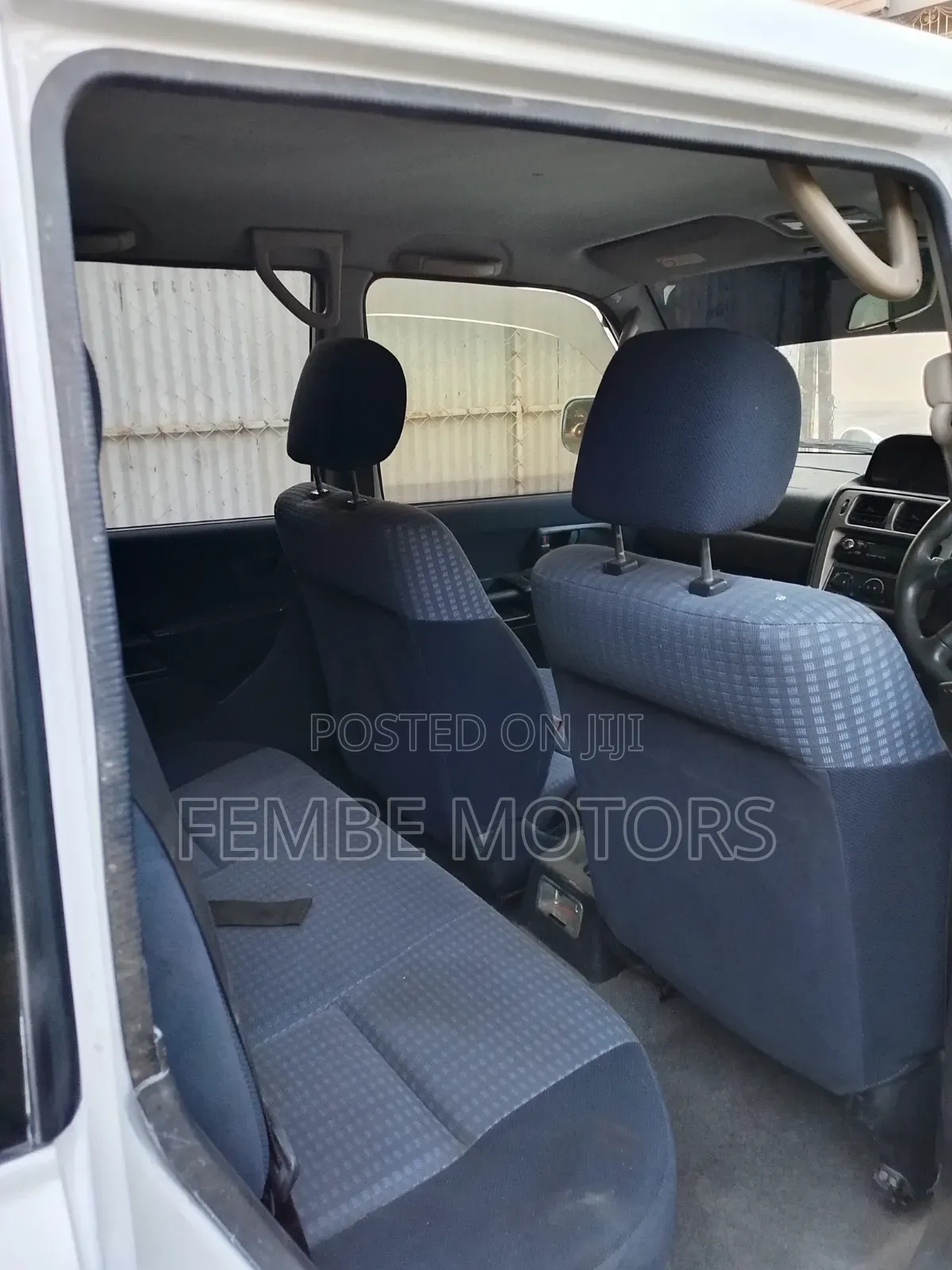 Mitsubishi Pajero 2004 White