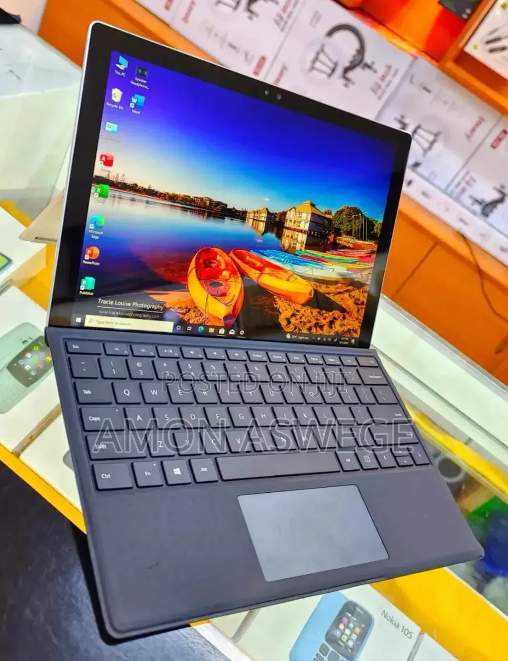 New Laptop Microsoft Surface Pro 8GB Intel Core i5 SSD 256GB