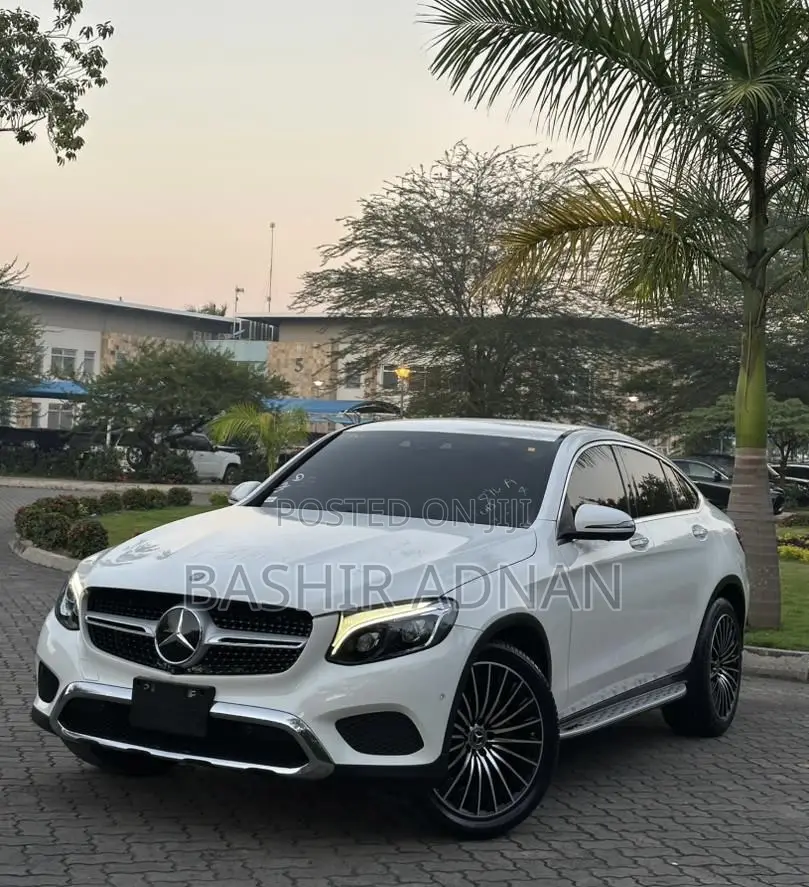 Mercedes-Benz GLC-Class 2017 White