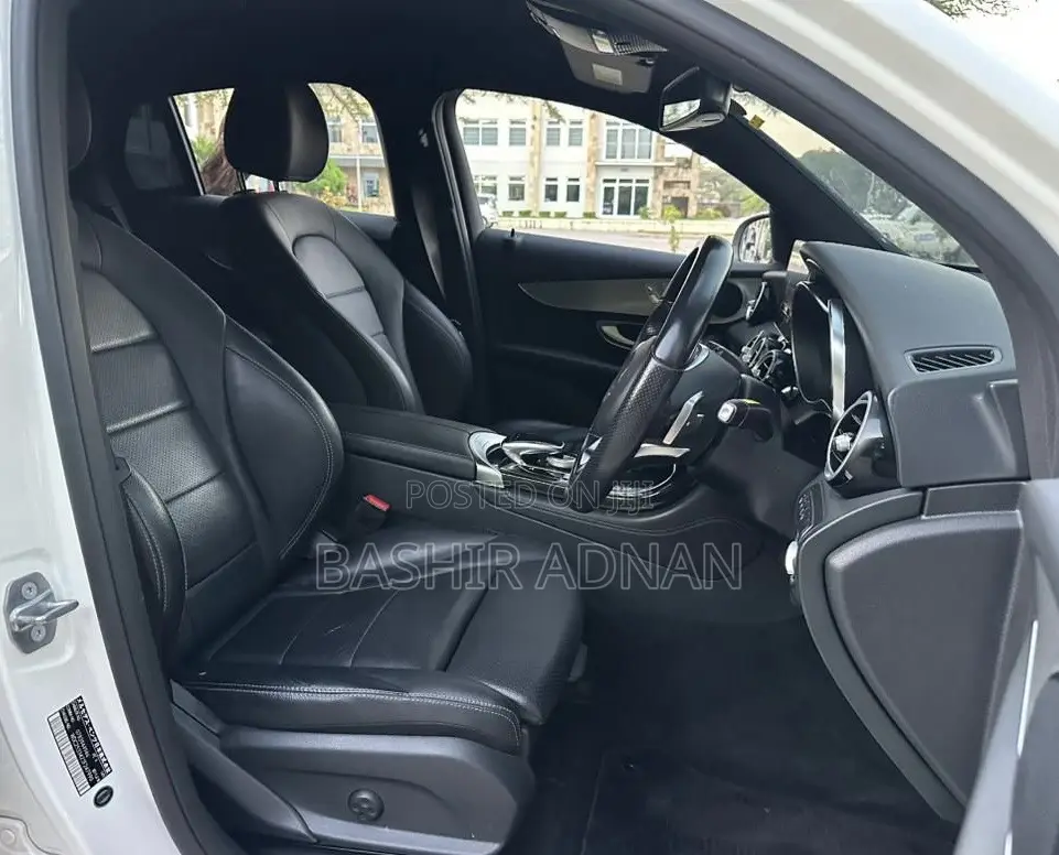 Mercedes-Benz GLC-Class 2017 White
