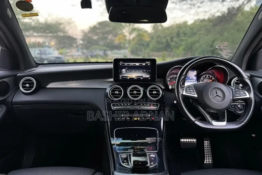 Mercedes-Benz GLC-Class 2017 White