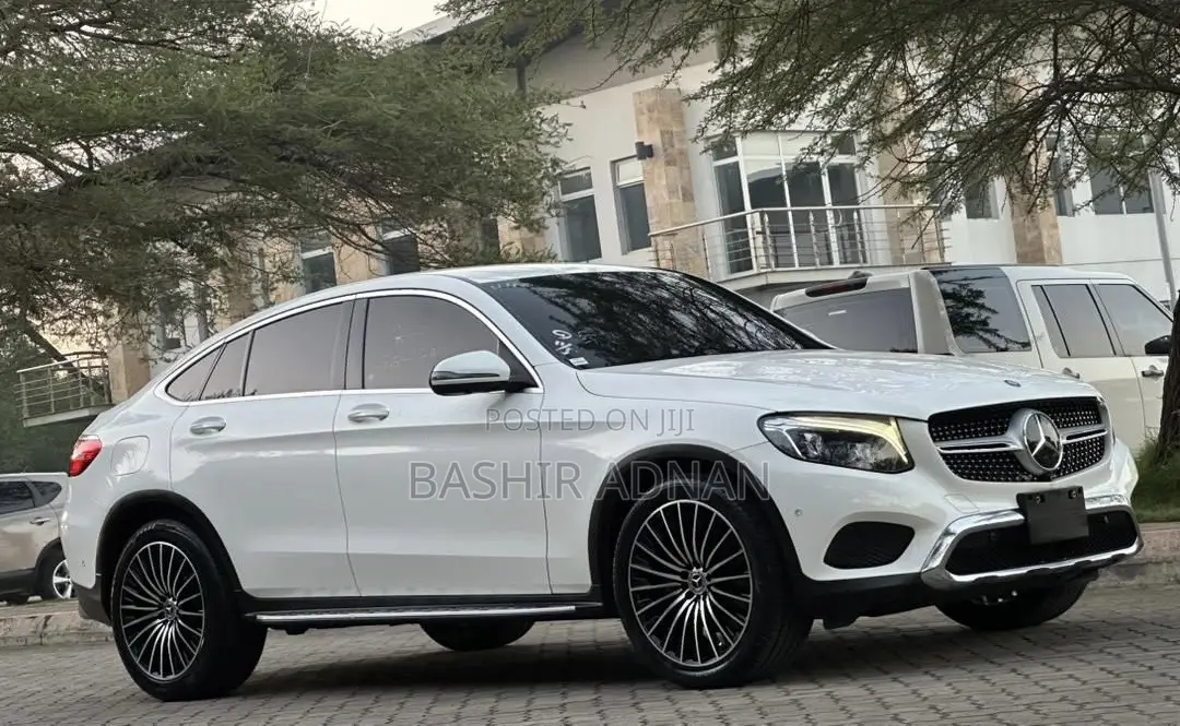 Mercedes-Benz GLC-Class 2017 White
