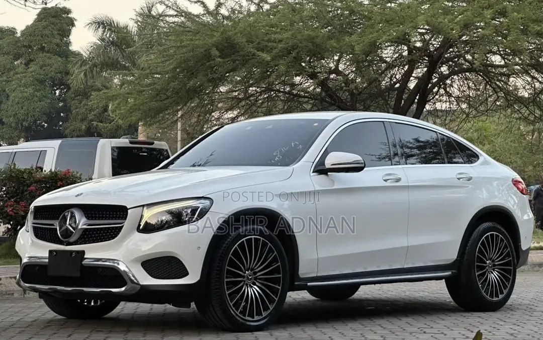 Mercedes-Benz GLC-Class 2017 White