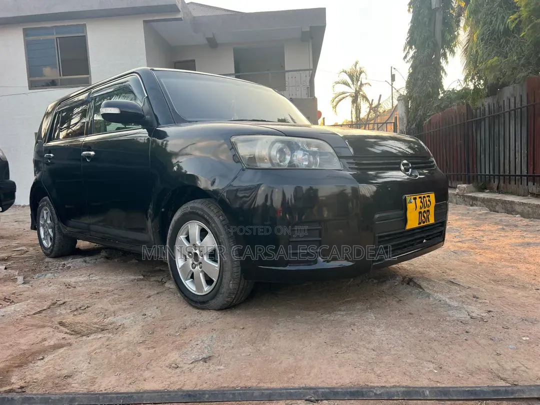 Toyota Rumion 1.5 FWD 2023 Black