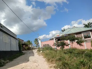 Kiwanja Kizuri Sana Kinauzwa Milioni 12 Goba