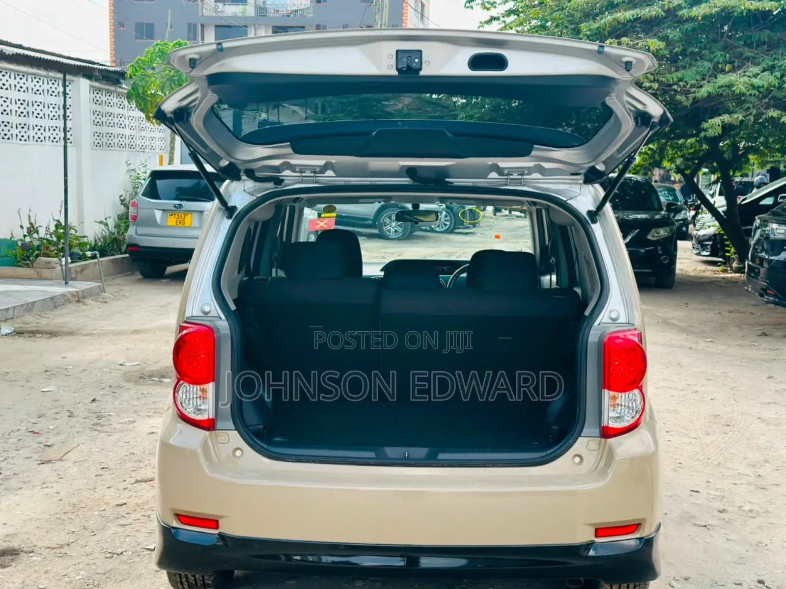 Toyota Corolla Rumion 2009 Ivory