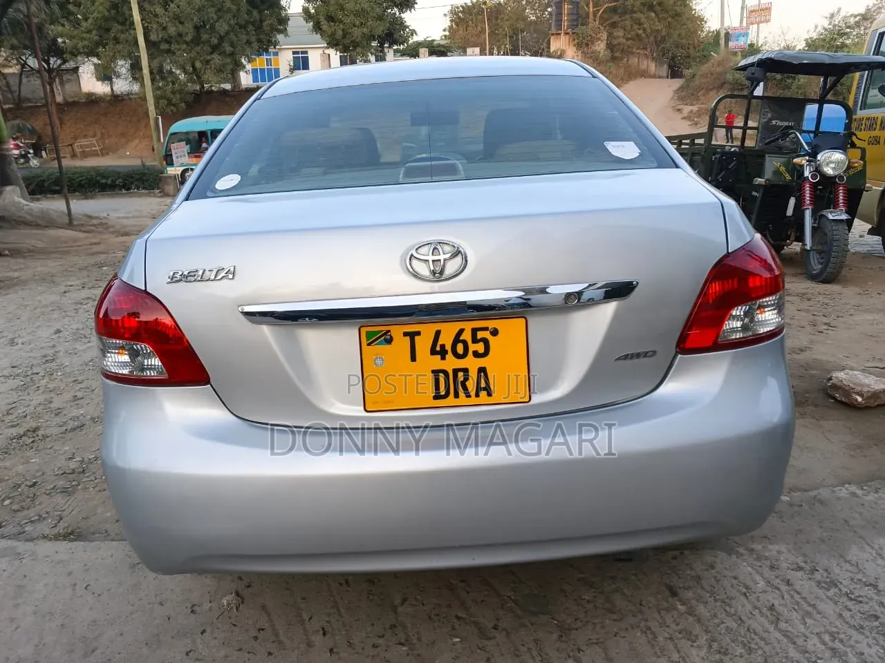 Toyota Belta 2005 Silver