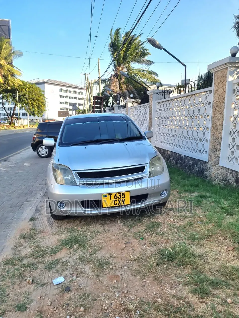 Toyota IST 2005 Silver