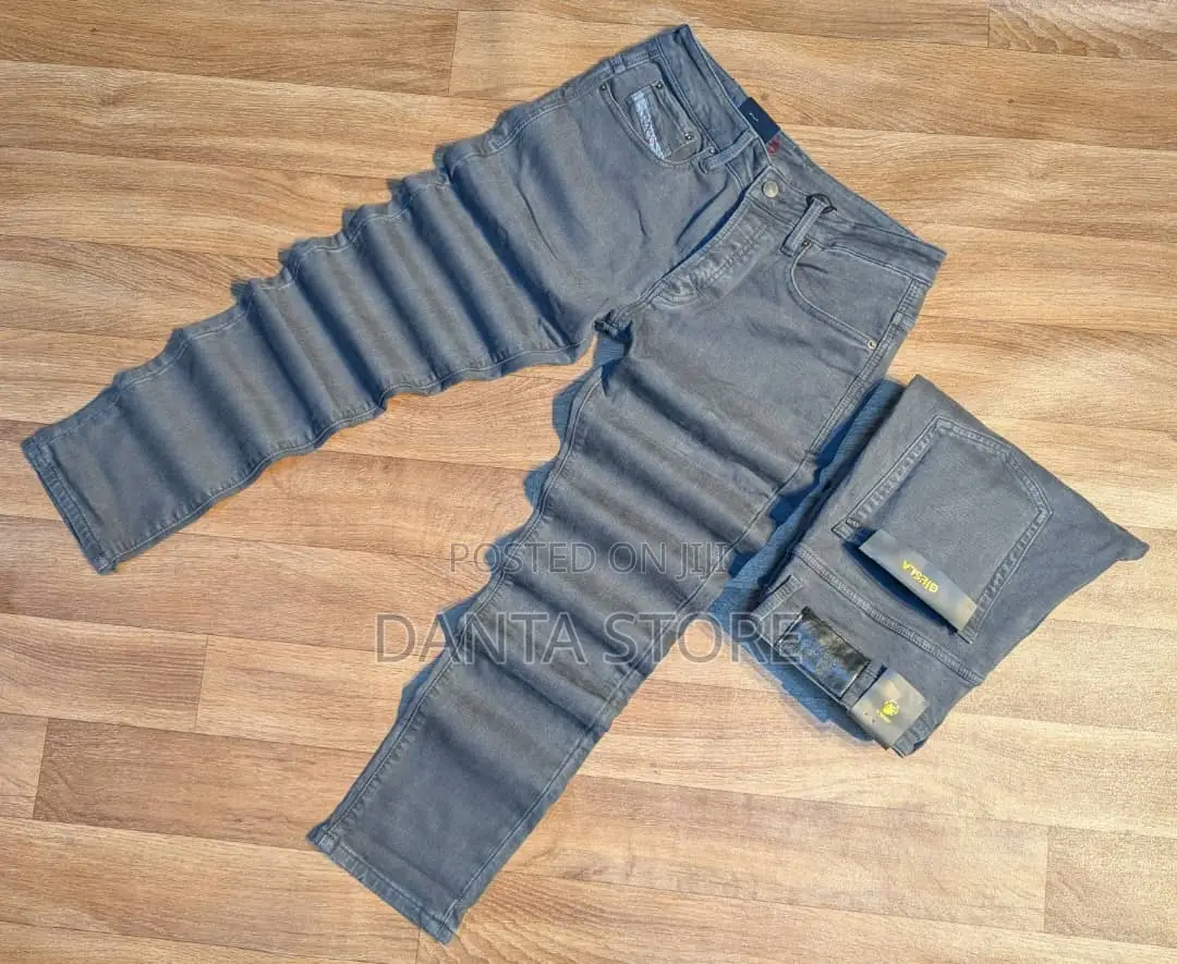 Men’s Classic Jeans
