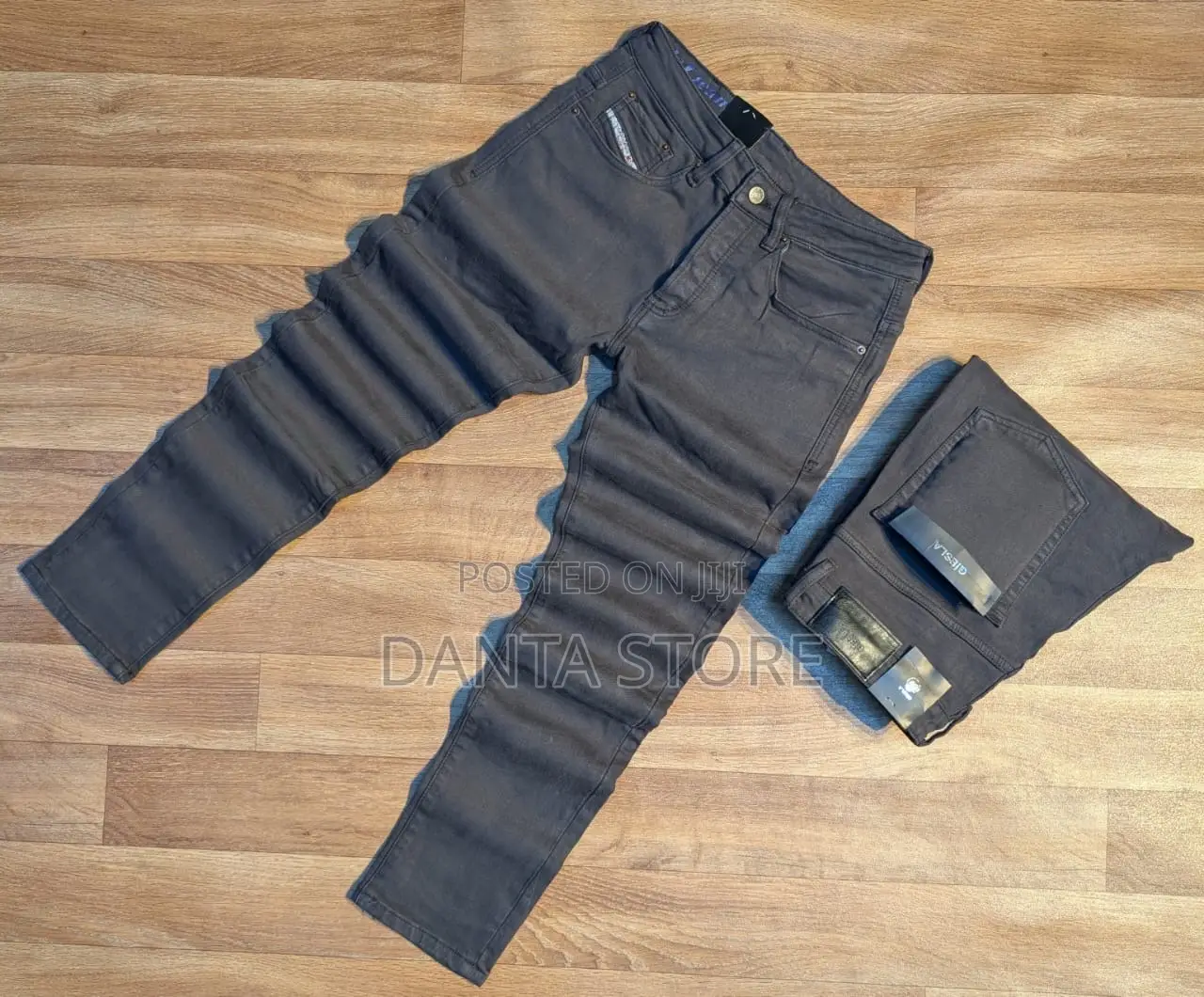 Men’s Classic Jeans