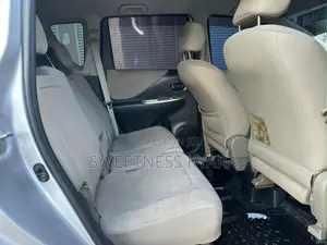 Toyota Ractis 2006 Silver