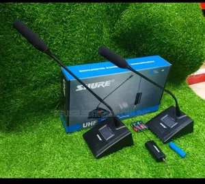 Table Microphone Double Shure 260,000