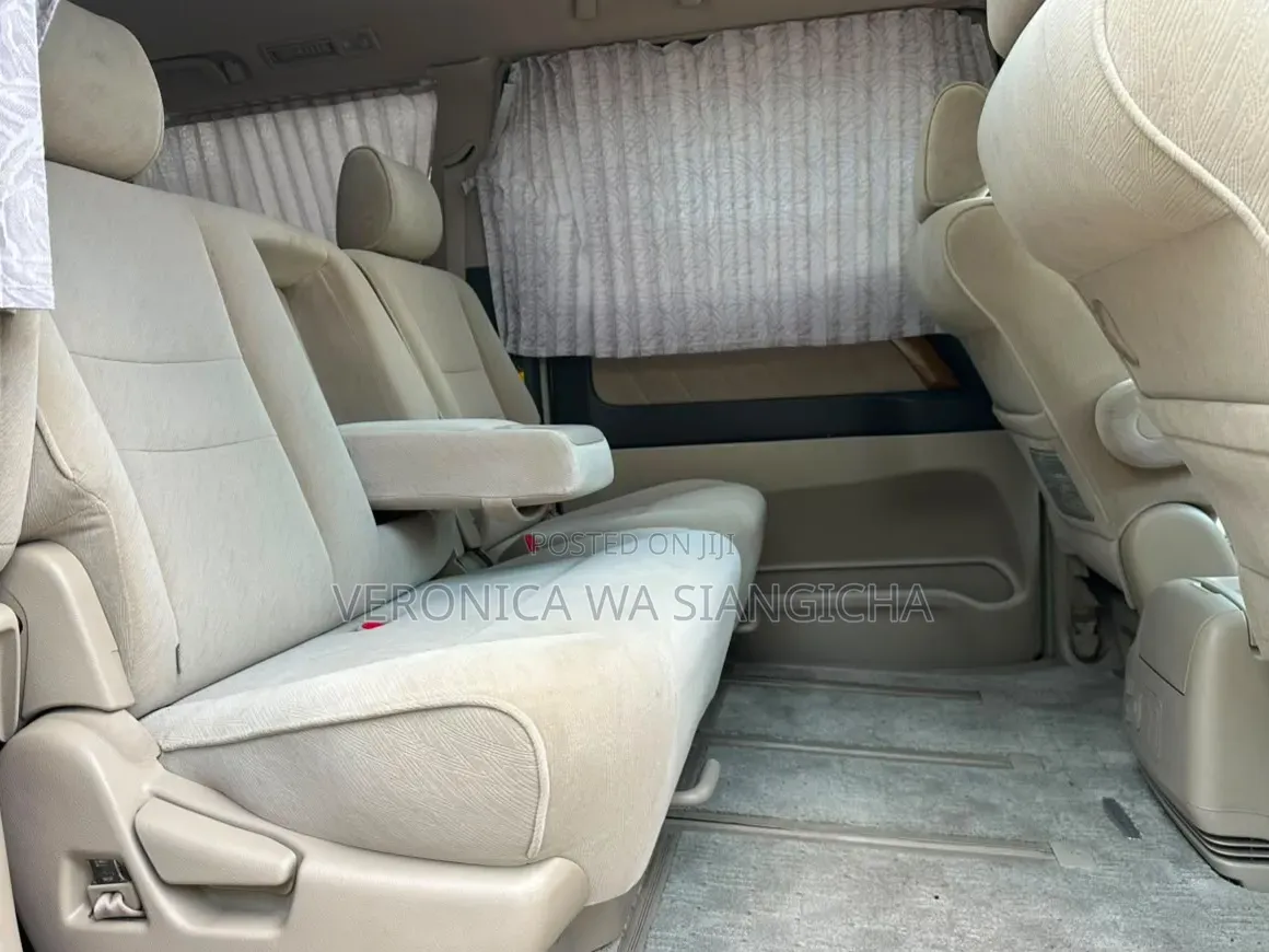 Toyota Alphard 2005 White