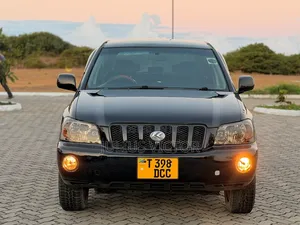 Toyota Kluger 2004 Black