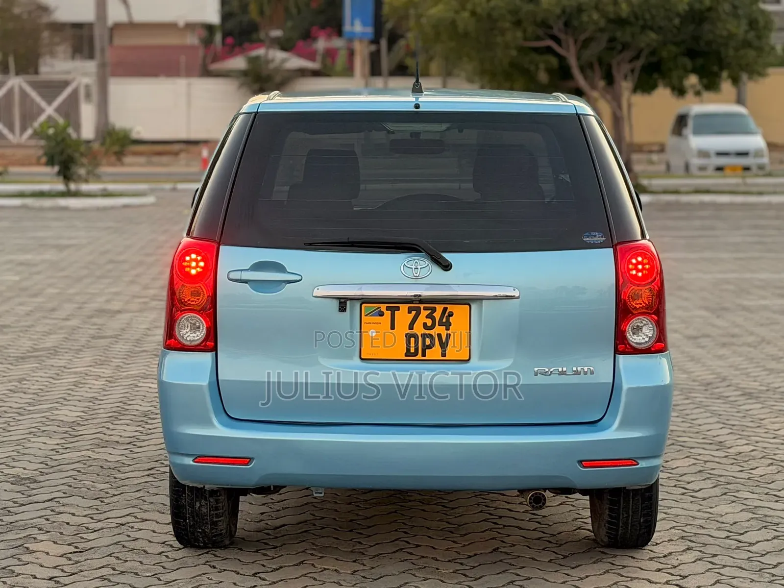 Toyota Raum 2005 Blue