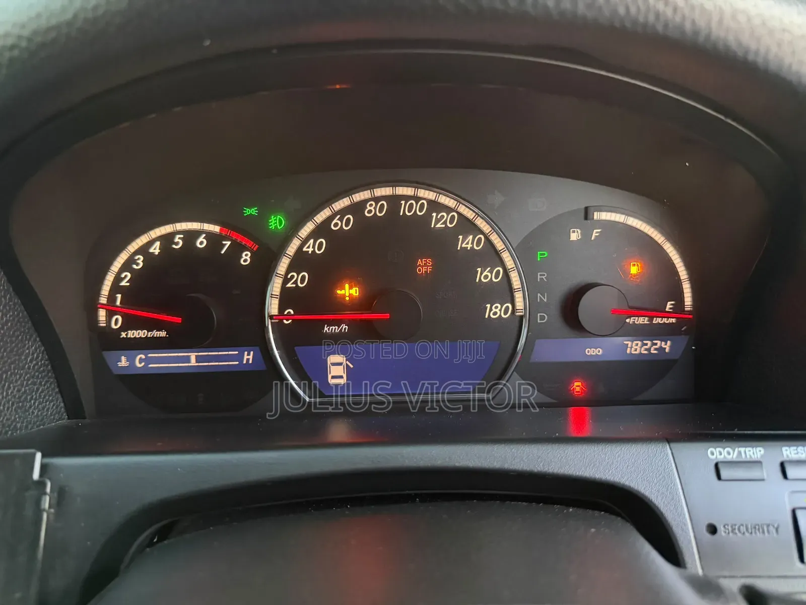 Toyota Crown Royale 2005 White