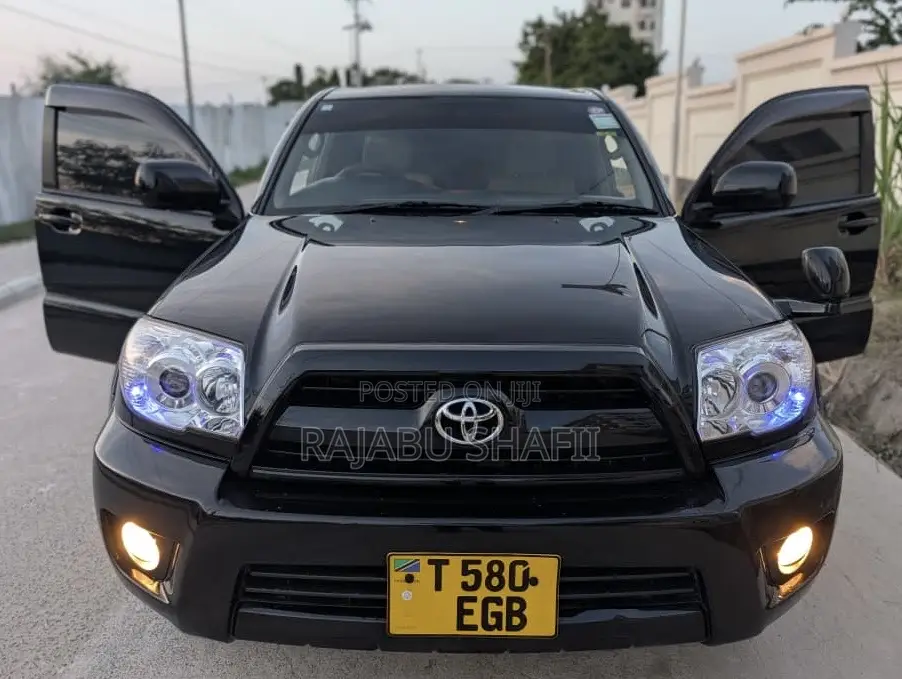 Toyota Hilux Surf 2.7 SSR 2005 Black