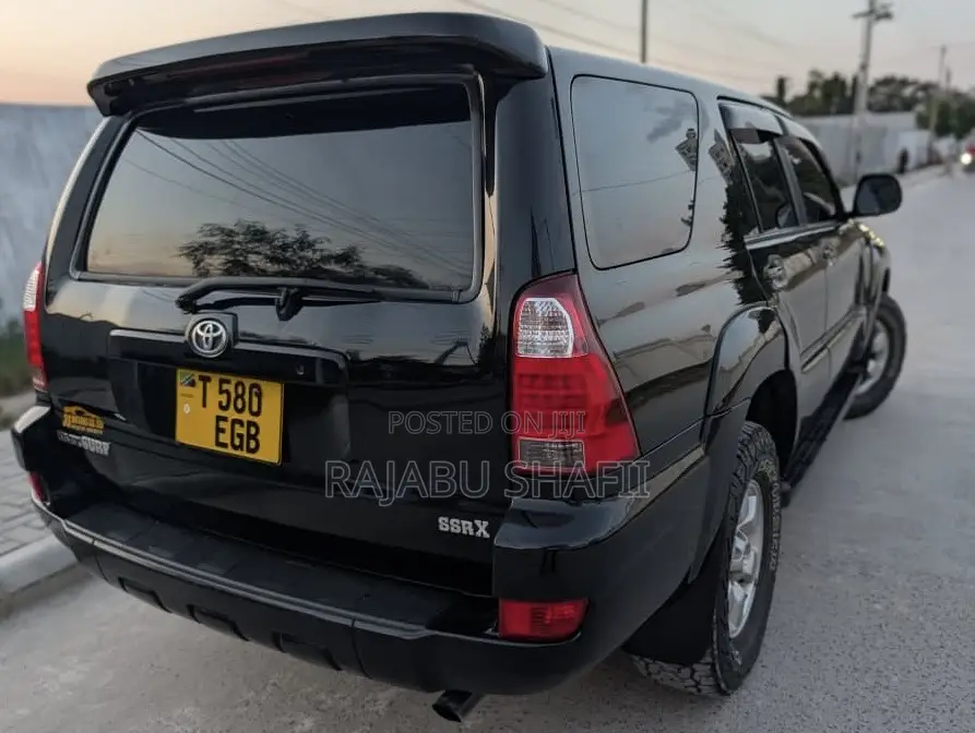 Toyota Hilux Surf 2.7 SSR 2005 Black