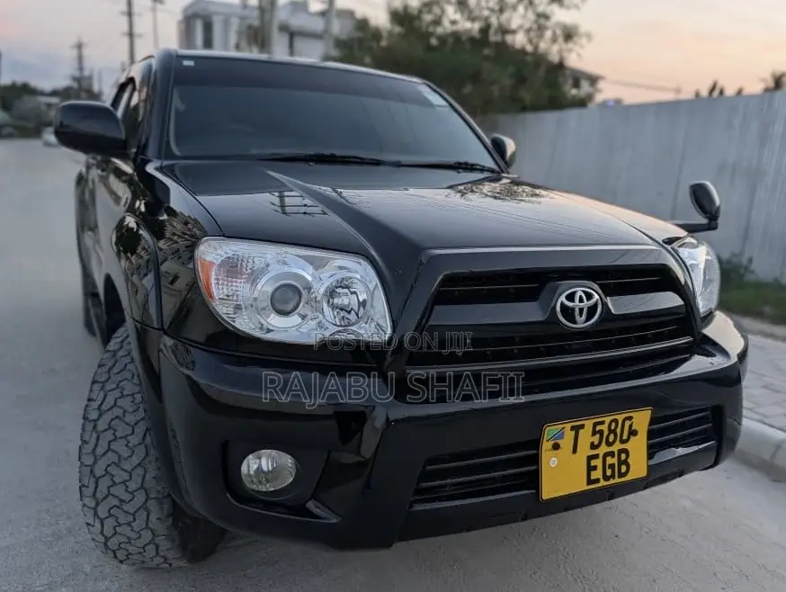 Toyota Hilux Surf 2.7 SSR 2005 Black