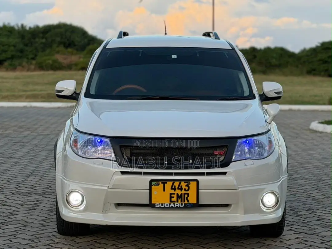 Subaru Forester 2011 White